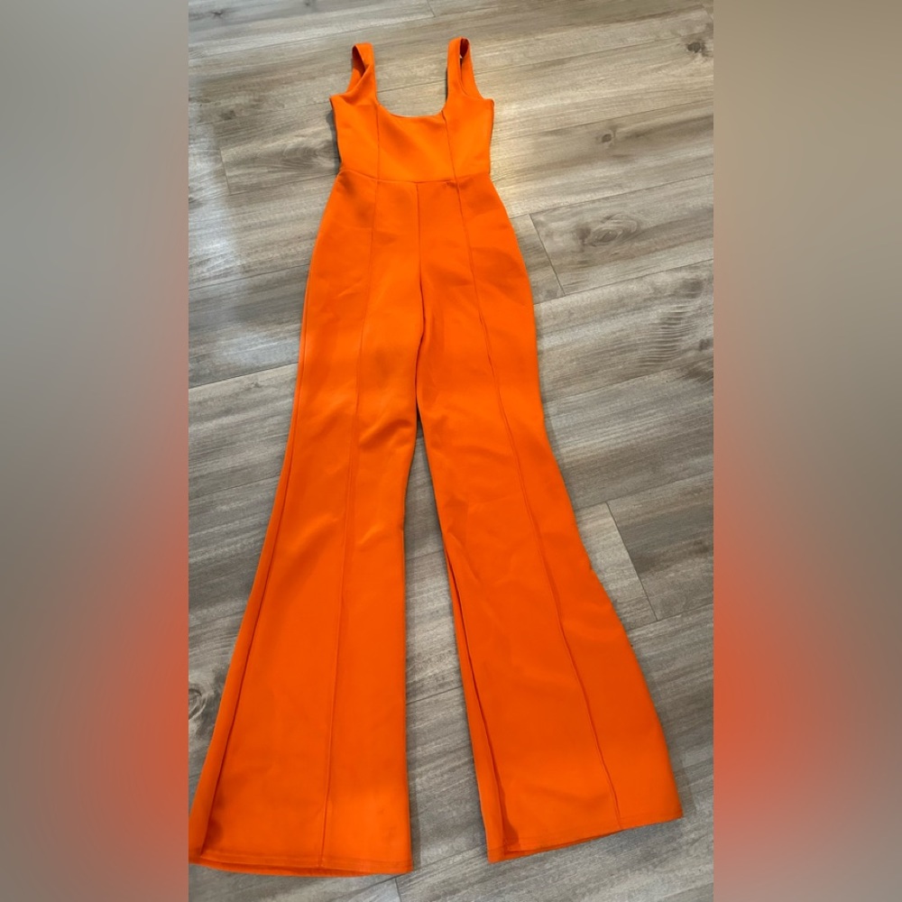 PrettyLittleThing BRIGHT Orange Jumpsuit - Size 2 - Picture 7 of 11